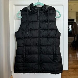 5/$50 🌷🌼🌿 BENCH Hooded Puffer Vest Size S